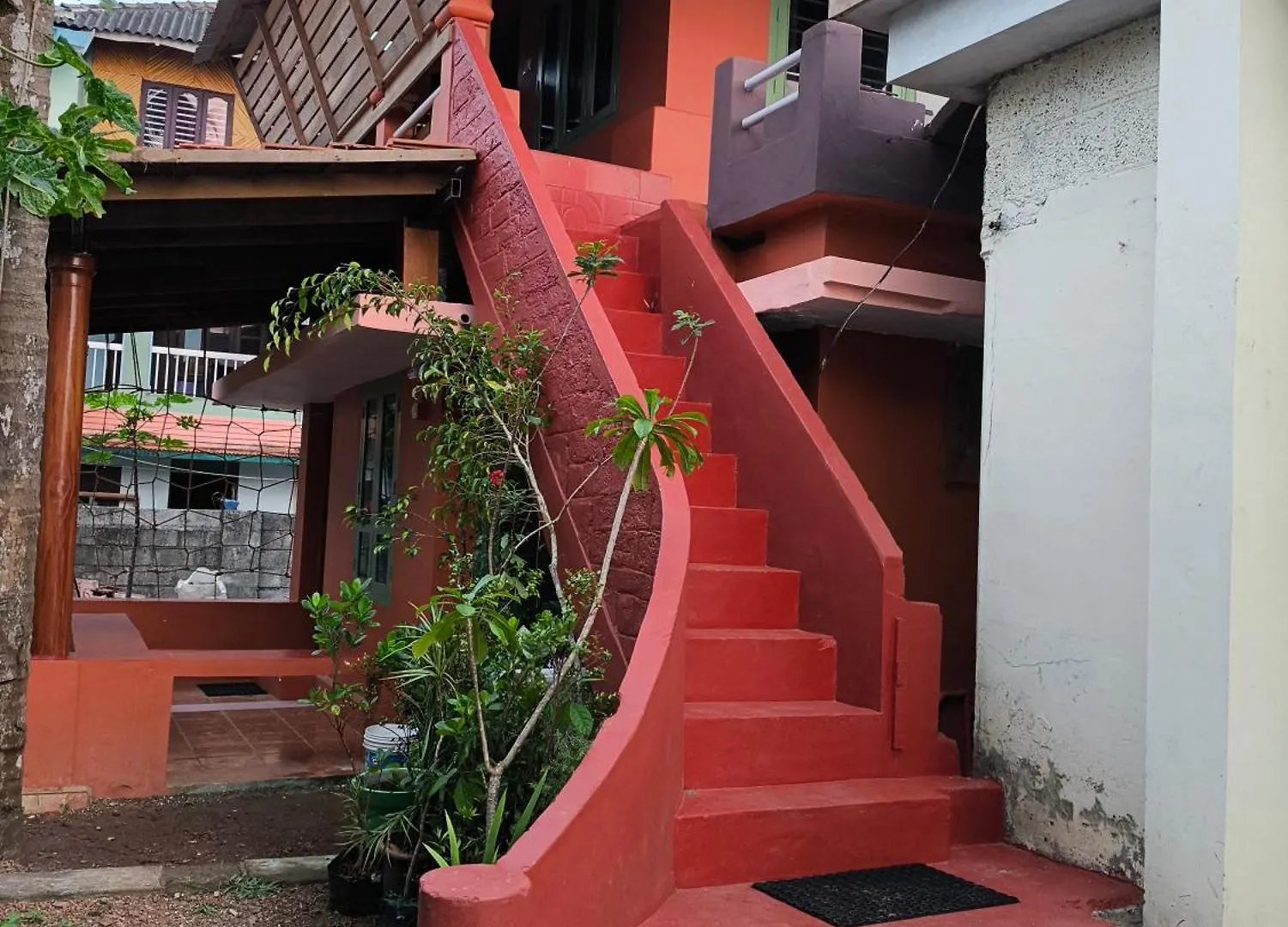 Tiny Temple Hotell Varkala 5*,